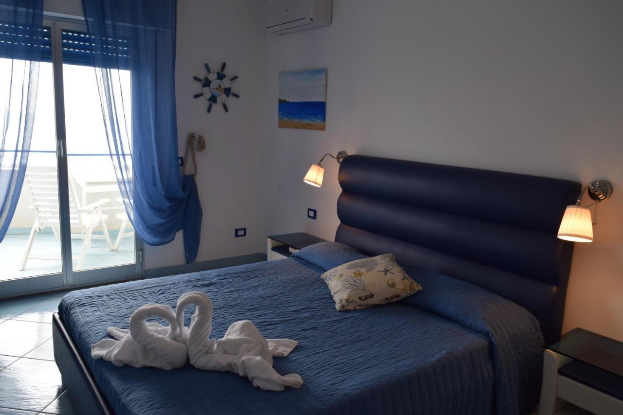 Miramare Hotel Pozzallo Eksteriør billede