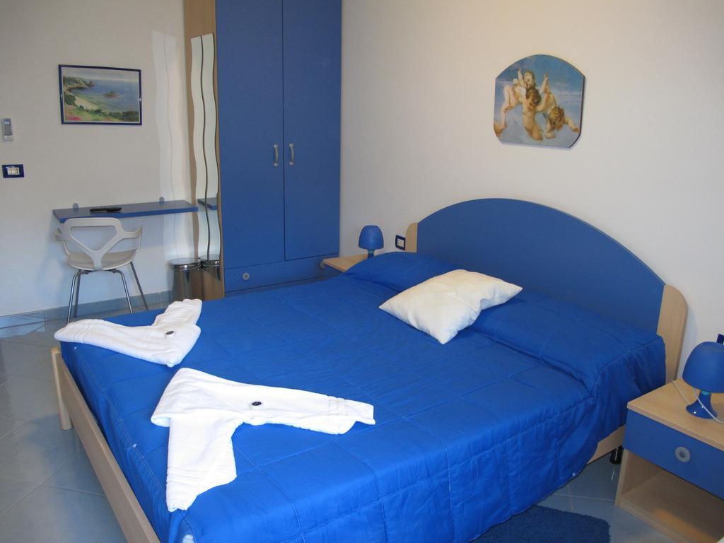 Miramare Hotel Pozzallo Eksteriør billede